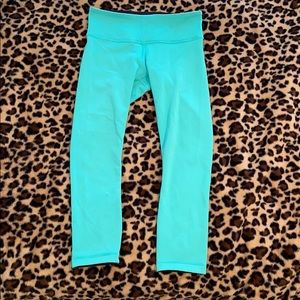 wunder under lululemons ☆ ★ ☆